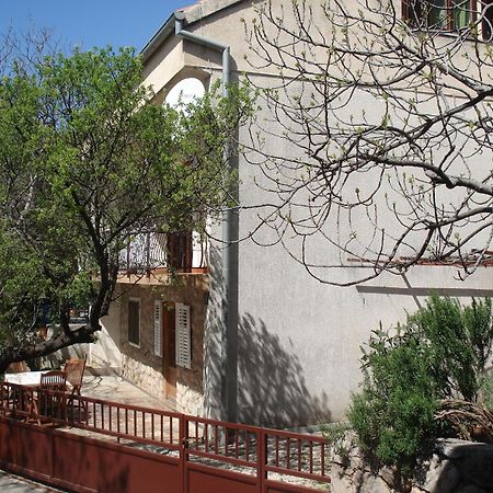 Apartments Mia Starigrad Paklenica Zewnętrze zdjęcie